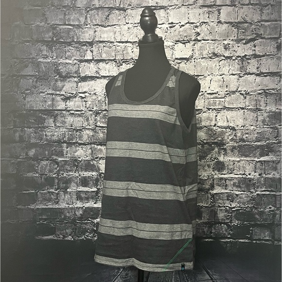 Burnside Shirt - Picture 2 of 5